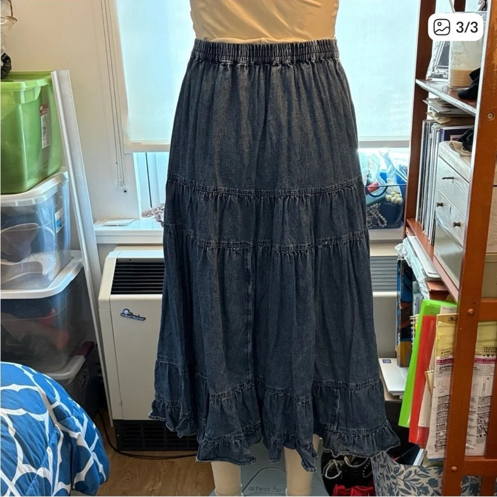 American Eagle Outfitters Blue Tiered Maxi Skirt - Picture 1 of 3